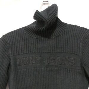 DKNY JEANS | small | Black Ribbed Bold Logo Front Turtelneck Sweater